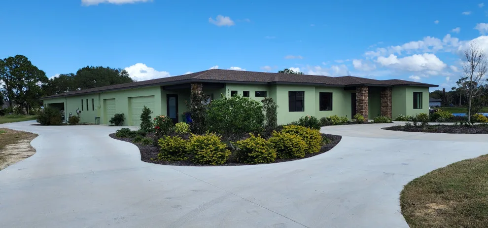 Color Shift by McCloskey Homes Inc - Photo 25