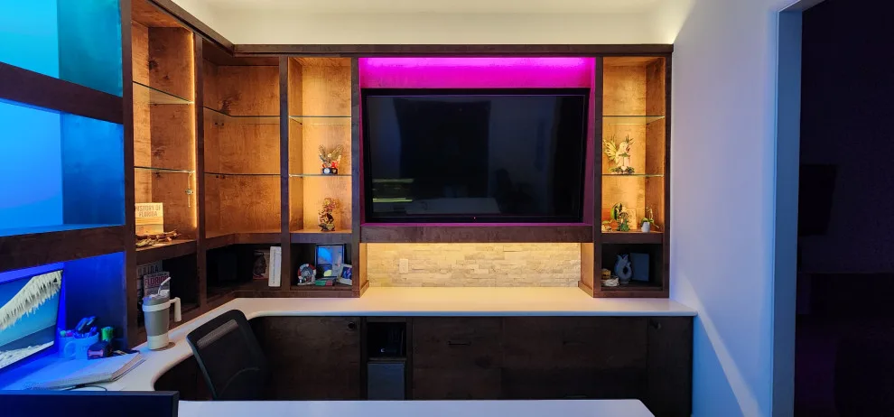 Color Shift by McCloskey Homes Inc - Photo 6