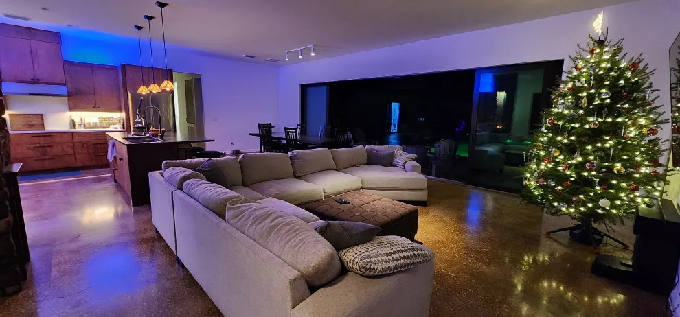 Color Shift by McCloskey Homes Inc - Photo 3