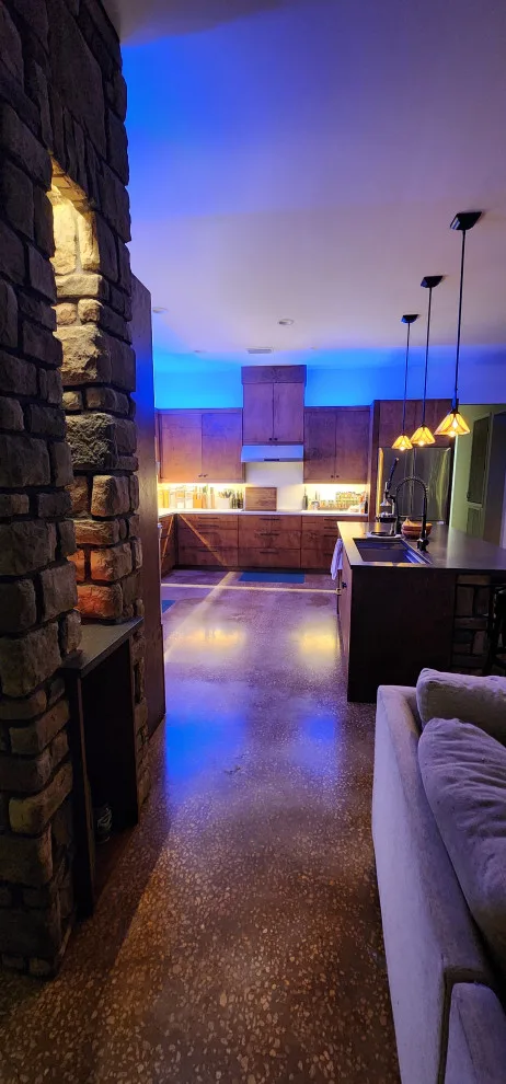Color Shift by McCloskey Homes Inc - Photo 8