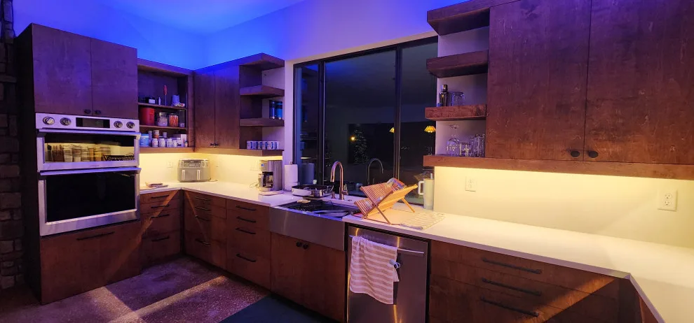 Color Shift by McCloskey Homes Inc - Photo 16