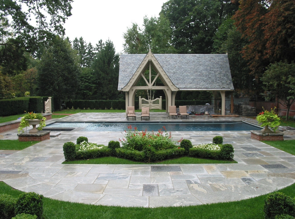 Belle Haven Residence by Wesley Stout Associates - Photo 4