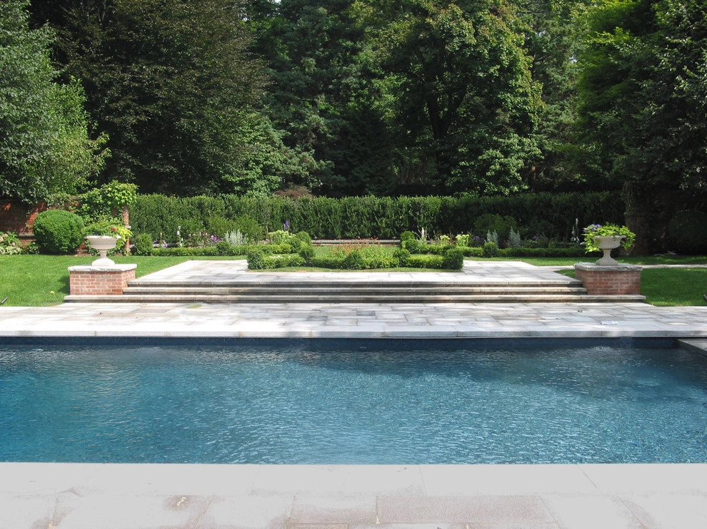 Belle Haven Residence by Wesley Stout Associates - Photo 3