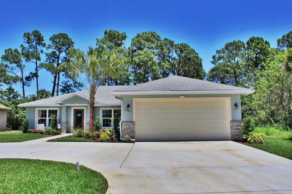 Urban Dwelling Collection by Homecrete Homes - Photo 3