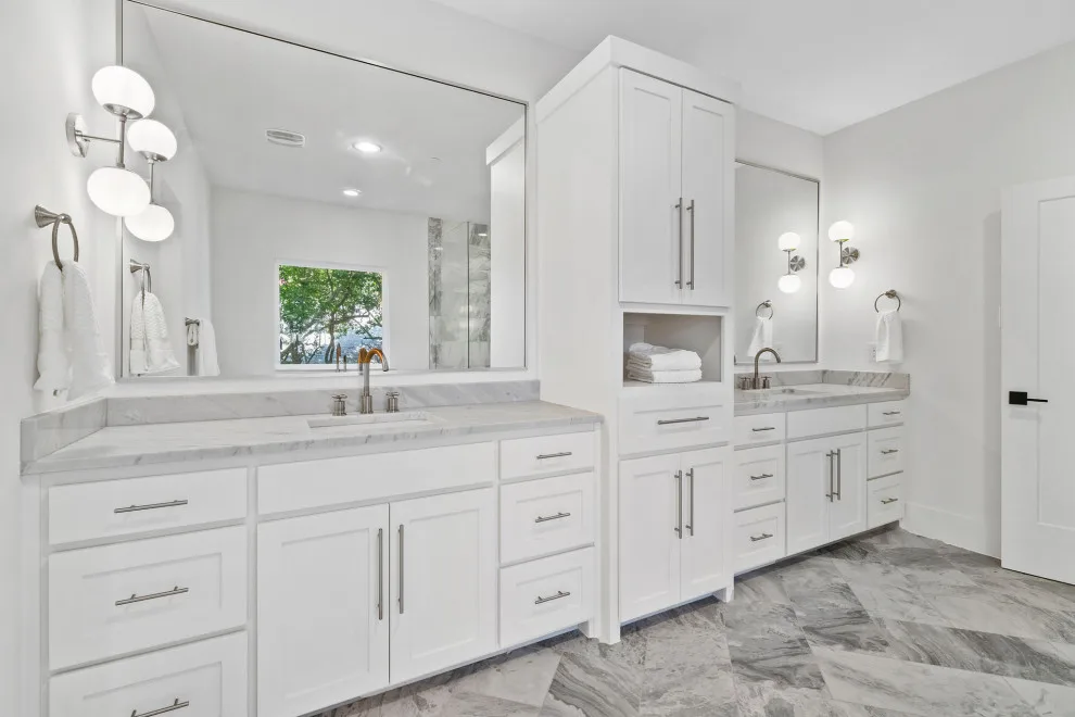 Traditional University Park Residence by Canterbury Custom Homes LLC - Photo 28