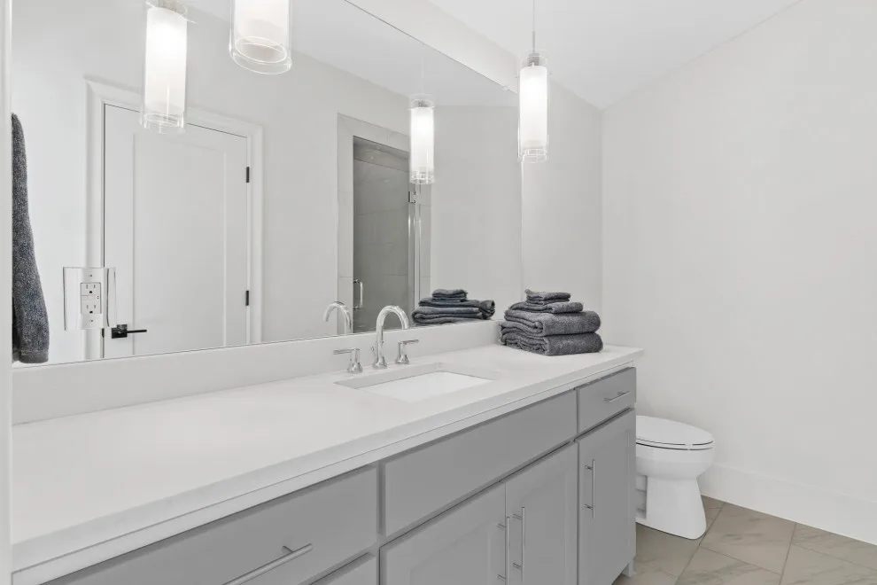 Traditional University Park Residence by Canterbury Custom Homes LLC - Photo 3