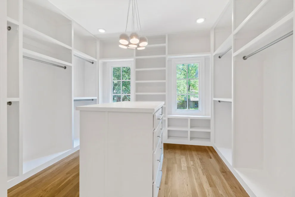Traditional University Park Residence by Canterbury Custom Homes LLC - Photo 5