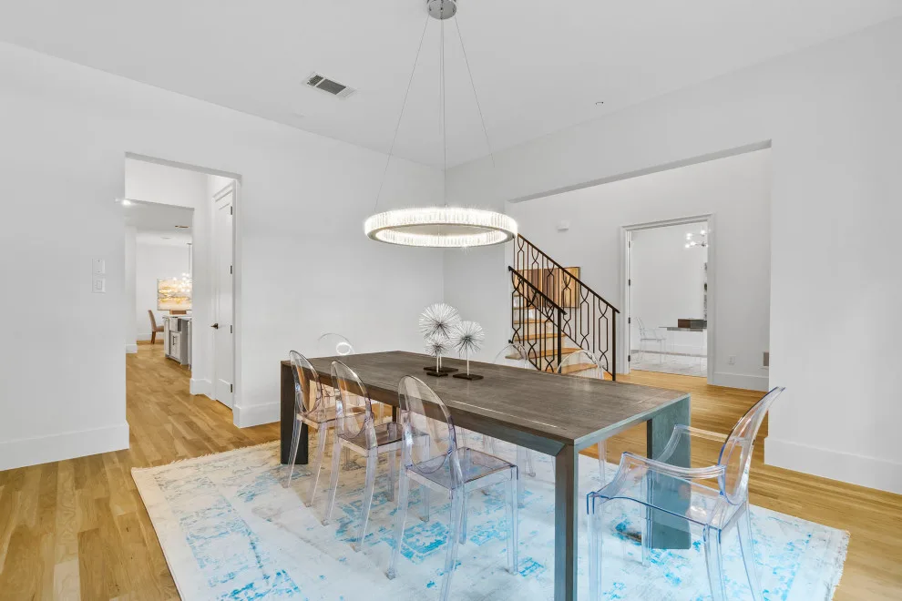 Traditional University Park Residence by Canterbury Custom Homes LLC - Photo 6