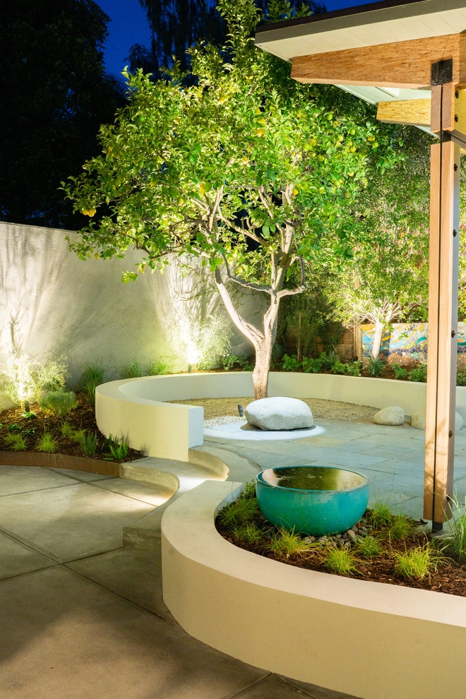 Style + Curves by Wildwood Landscapes + Design - Photo 13