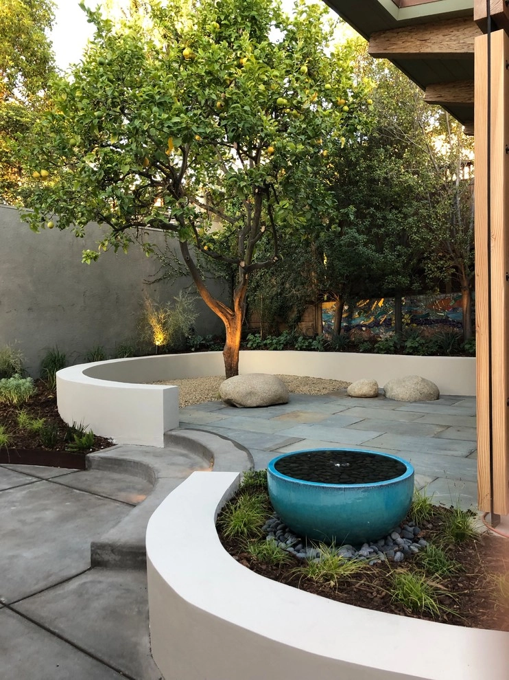 Style + Curves by Wildwood Landscapes + Design - Photo 10