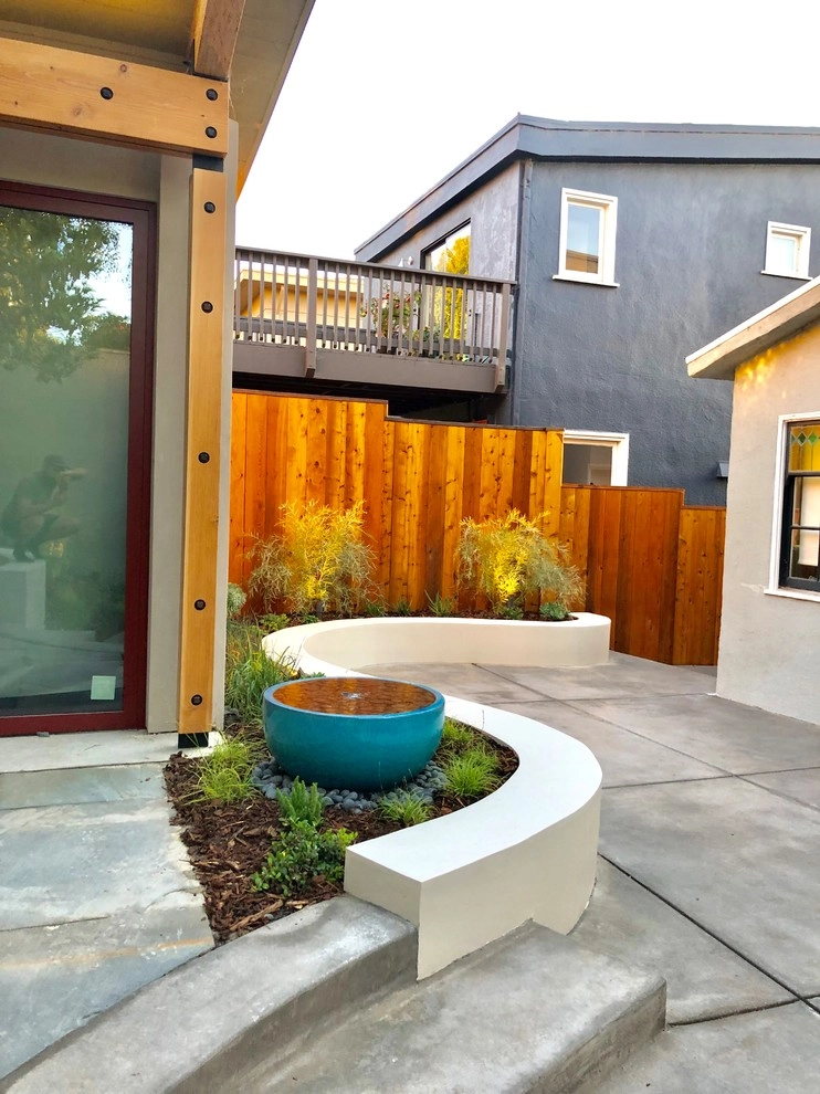 Style + Curves by Wildwood Landscapes + Design - Photo 18