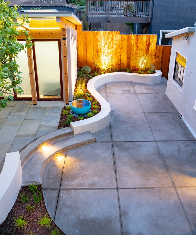 Style + Curves by Wildwood Landscapes + Design - Photo 19
