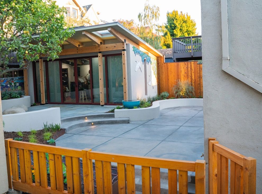 Style + Curves by Wildwood Landscapes + Design - Photo 6