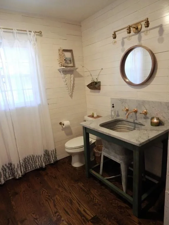 Clemens Restroom by Mahn Custom Homes And Renovations - Photo 5