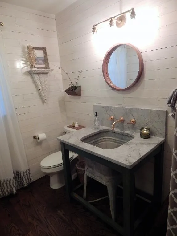 Clemens Restroom by Mahn Custom Homes And Renovations - Photo 2