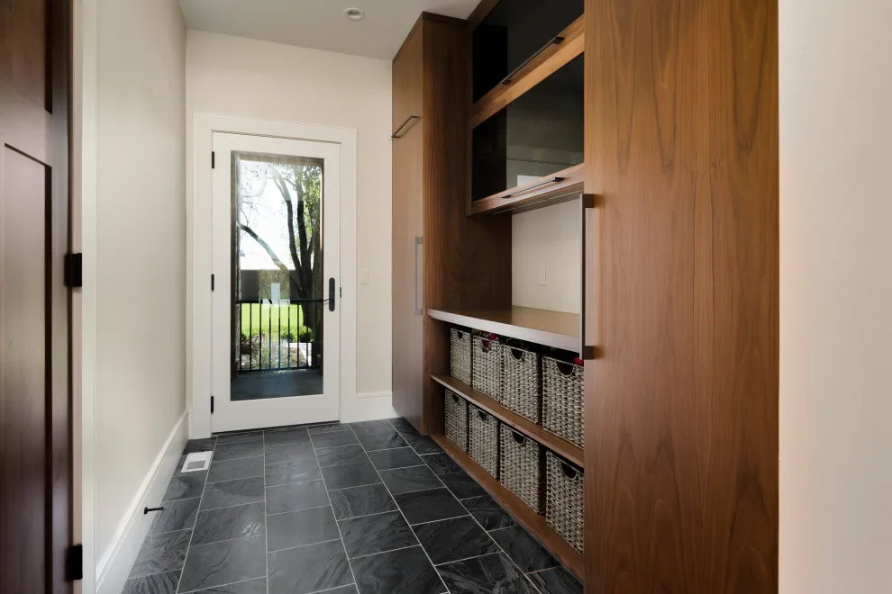 Cleveland Home by Homoly Design + Build - Photo 25