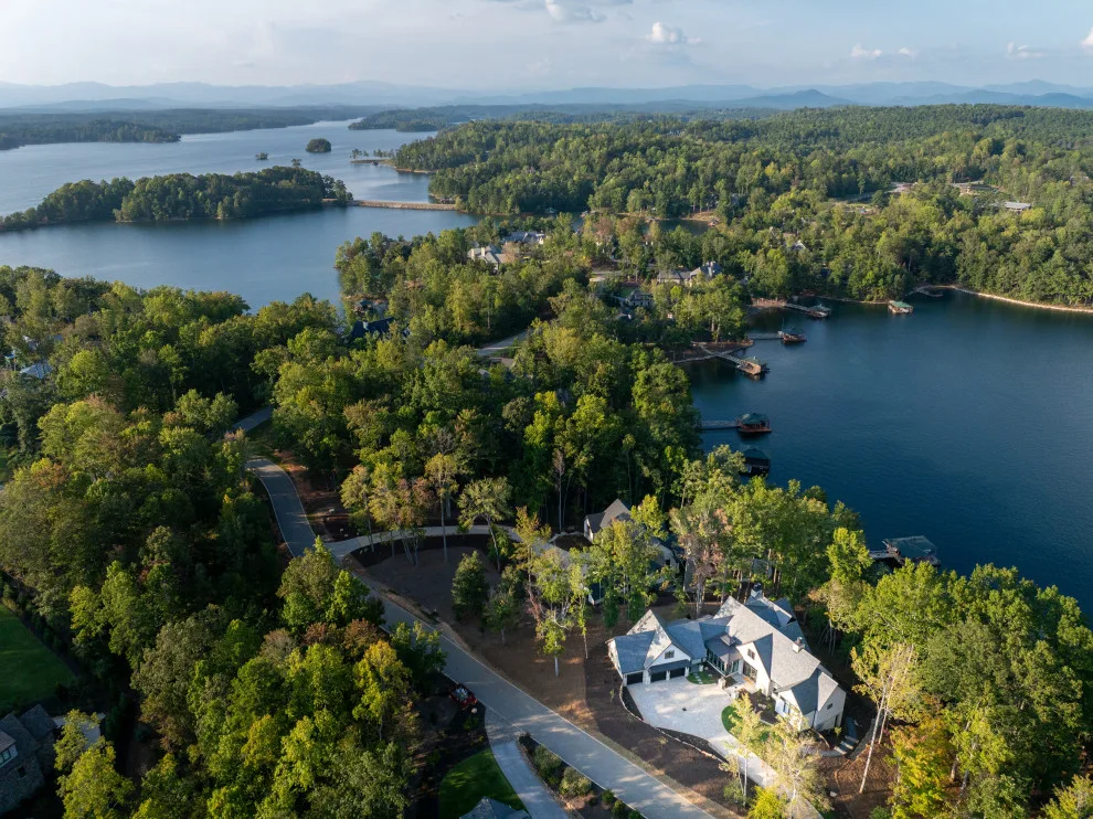 Keowee Springs Concept Home at the Cliffs by Dillard-Jones Builders, LLC - Photo 10