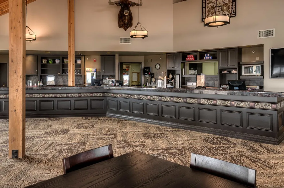 Clubhouse Renovation by Brau Builders, Inc. - Photo 5