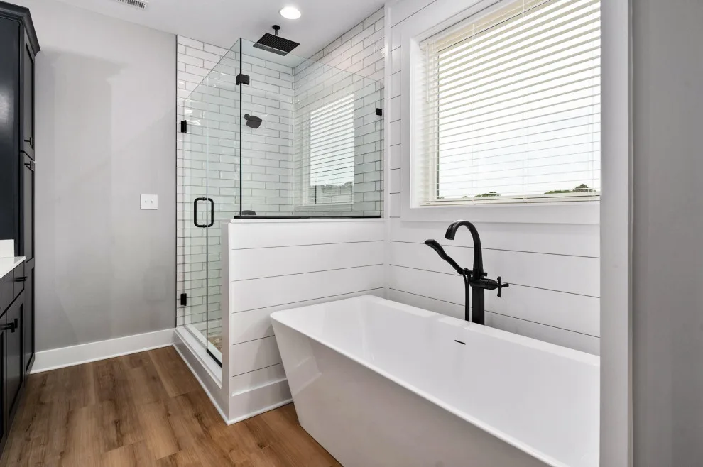 Live Oak Home Builders - Photo 2