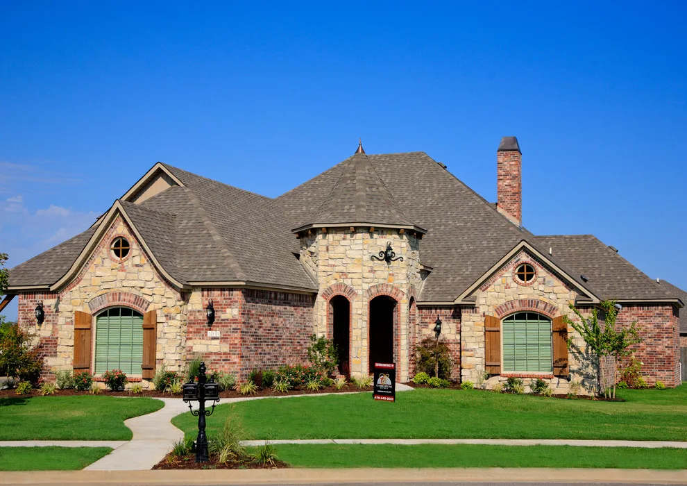 Paving Stone by Cobblestone Homes - Photo 2