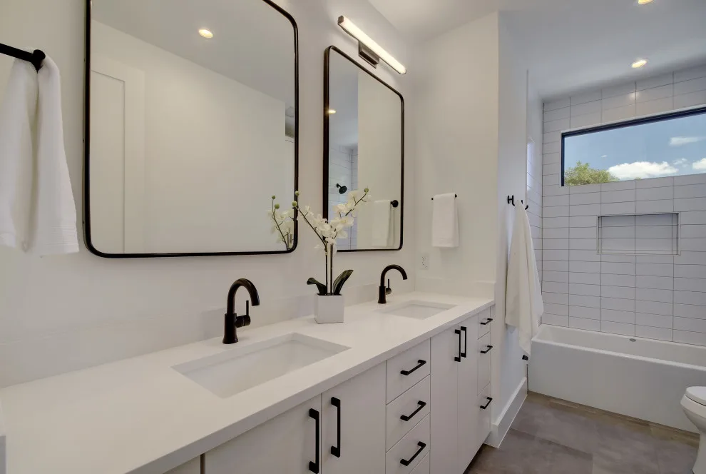 Collier Avenue by Moazami Homes - Photo 24