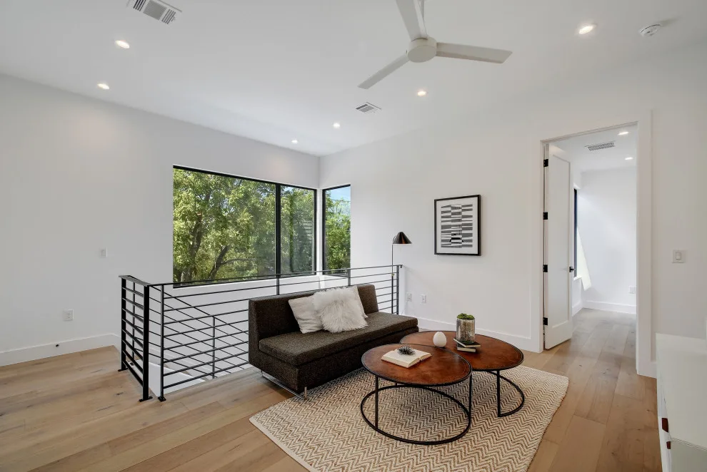 Collier Avenue by Moazami Homes - Photo 5