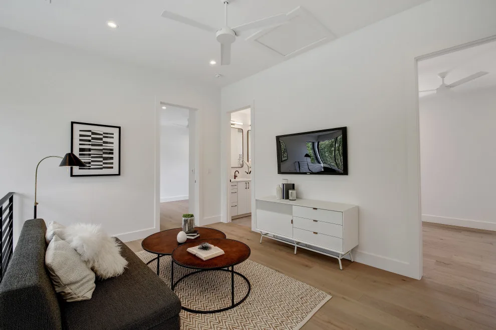 Collier Avenue by Moazami Homes - Photo 21