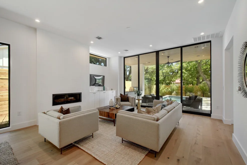 Collier Avenue by Moazami Homes - Photo 18