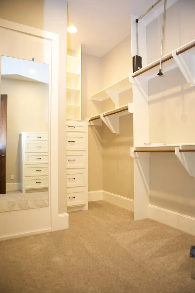 Compass Spring Bespoke Residence by Premier Builders - Photo 4