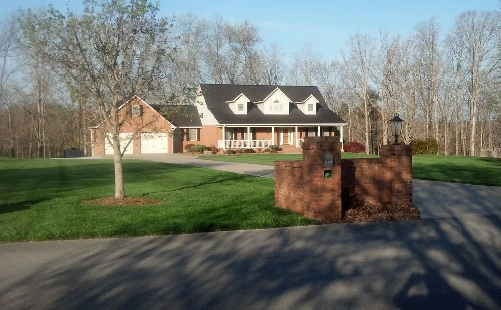 Finished Dwellings by Tri County Homes Inc. - Photo 6