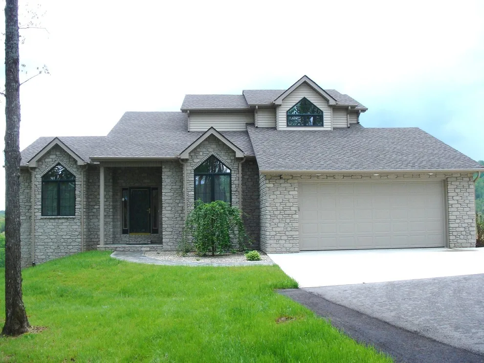Finished Dwellings by Tri County Homes Inc. - Photo 30
