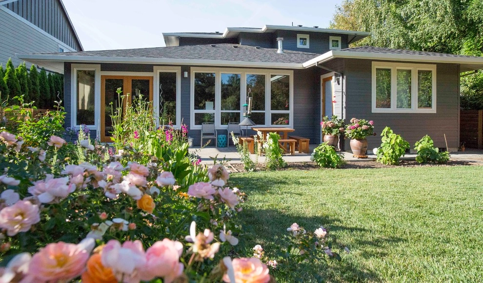 Bridlemile Neighborhood Landscaping by Wolfstone Landscape Design - Photo 7