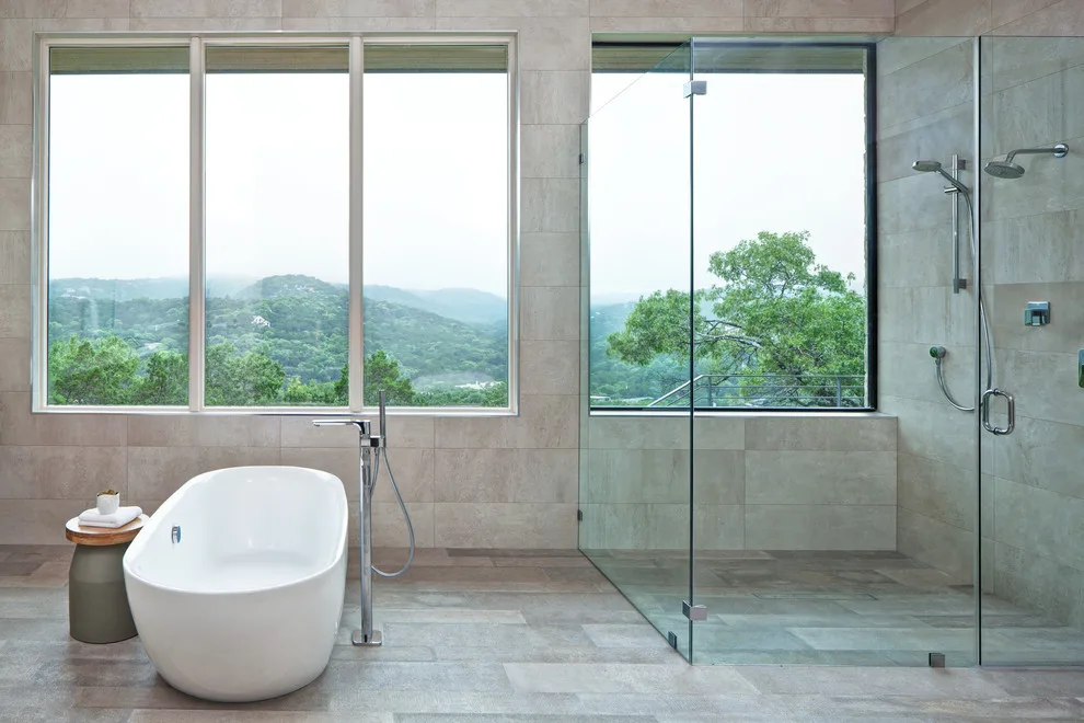 Modern Tailored Residence Austin by Camelot Custom Homes Inc. - Photo 15