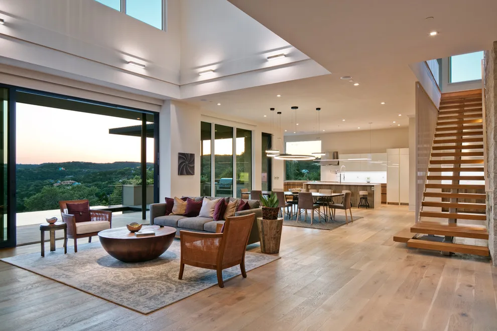 Modern Tailored Residence Austin by Camelot Custom Homes Inc. - Photo 10