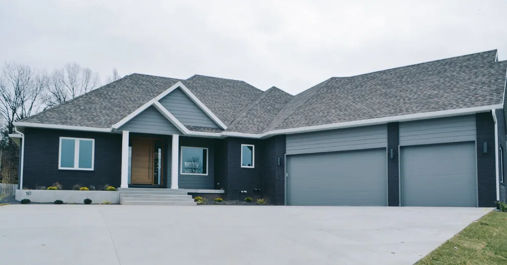 Modern Tailored Residence in Springfield by J. Russell MacLachlan Custom Homes & Remodeling - Photo 4