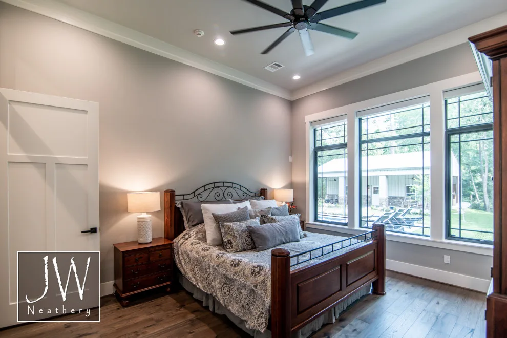 Modern in Huntsville, Tx by J.W. Neathery Custom Home Craftsman - Photo 34