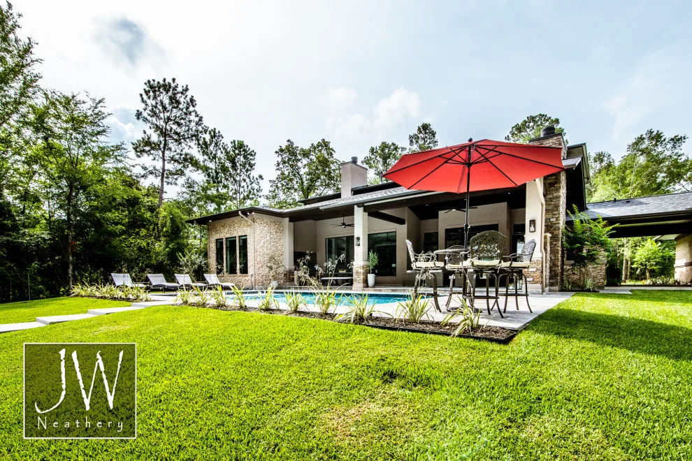 Modern in Huntsville, Tx by J.W. Neathery Custom Home Craftsman - Photo 24