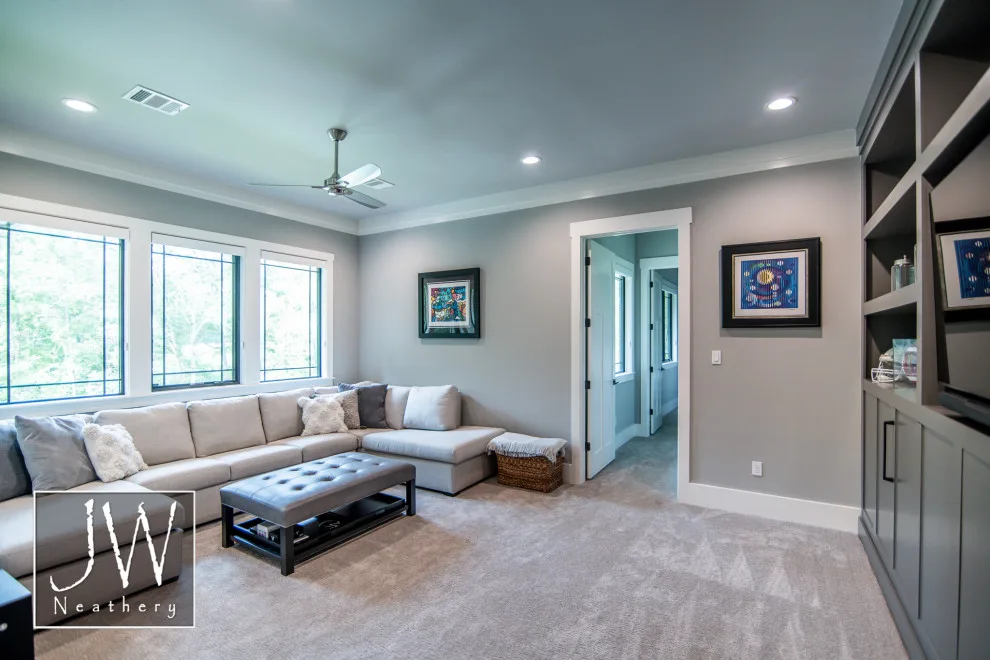Modern in Huntsville, Tx by J.W. Neathery Custom Home Craftsman - Photo 13