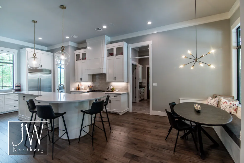 Modern in Huntsville, Tx by J.W. Neathery Custom Home Craftsman - Photo 2
