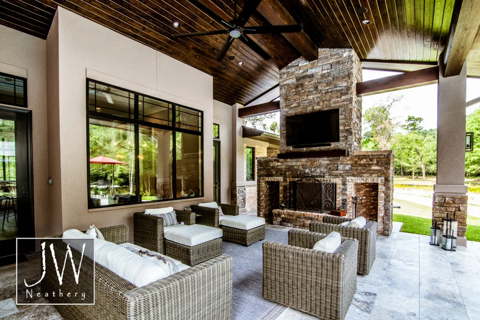 Modern in Huntsville, Tx by J.W. Neathery Custom Home Craftsman - Photo 11