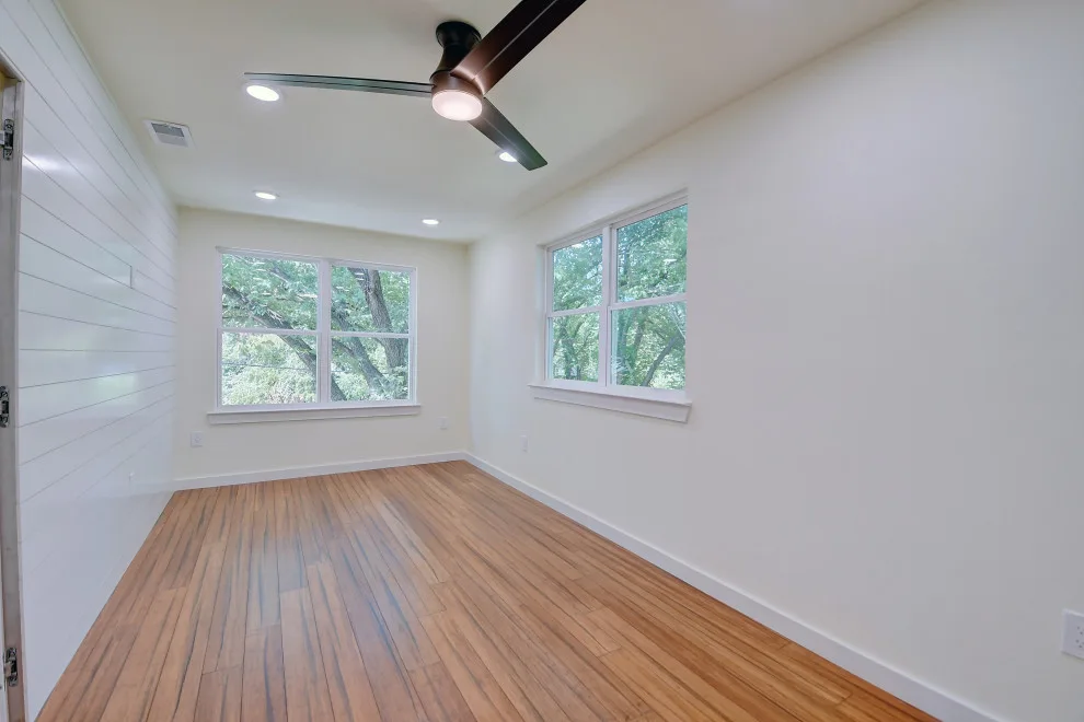 Modern Second Story Extension - Dallas, TX by Chellyanna - Custom Homes, Additions, Renovations - Photo 4