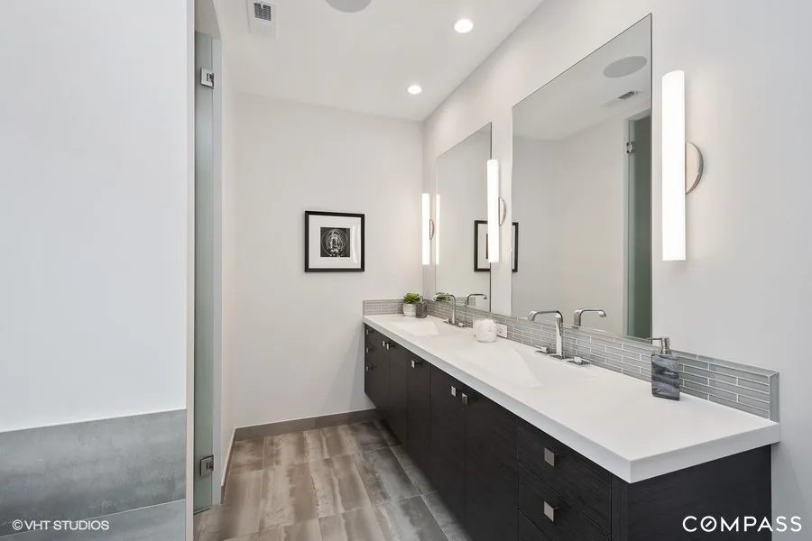 3623 N Leavitt - Roscoe Neighborhood by LivModern - Photo 14