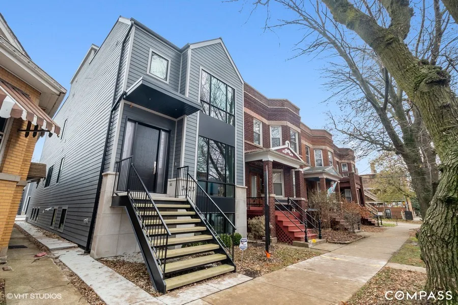 3623 N Leavitt - Roscoe Neighborhood by LivModern - Photo 7