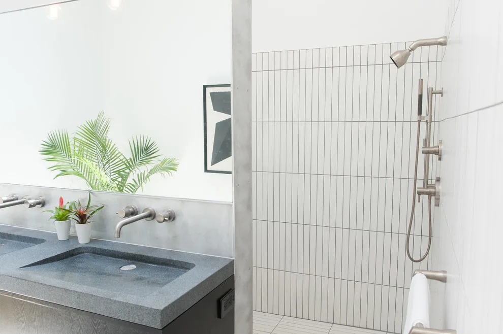 Cordell Contemporary Transformation by Crafted Custom Homes + Renovations - Photo 12
