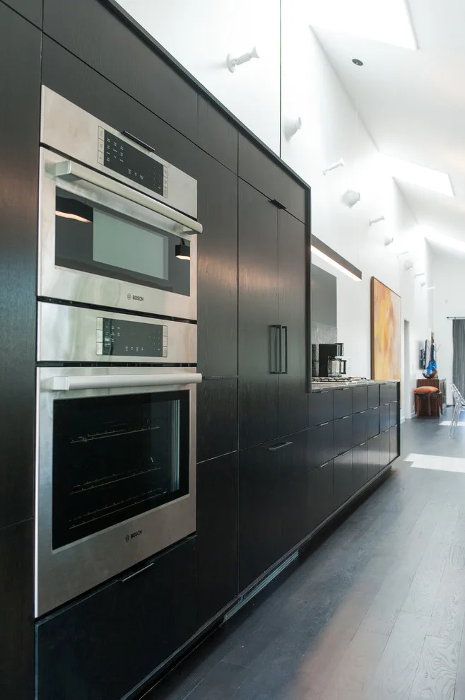Cordell Contemporary Transformation by Crafted Custom Homes + Renovations - Photo 18