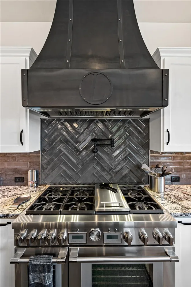Mountain Range by Monarch Custom Homes - Photo 35