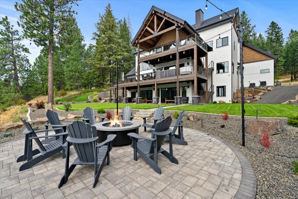 Mountain Range by Monarch Custom Homes - Photo 60