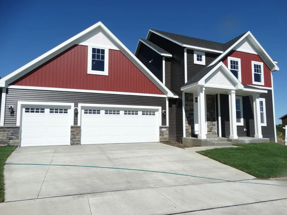 Residential Exteriors by Bigelow Homes LLC - Photo 8