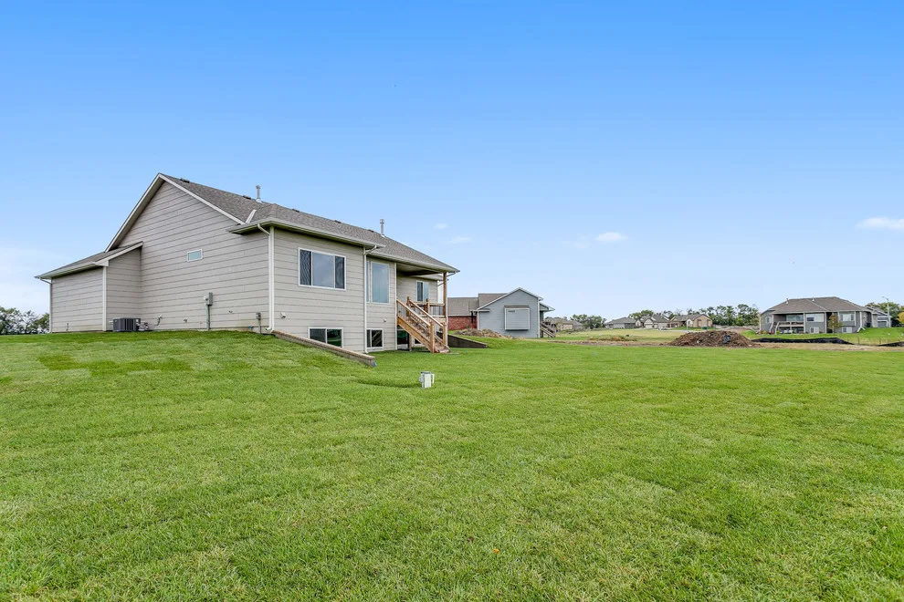 Biltmore Cornerstone Andover, KS by Sharp Homes, Inc. - Photo 39