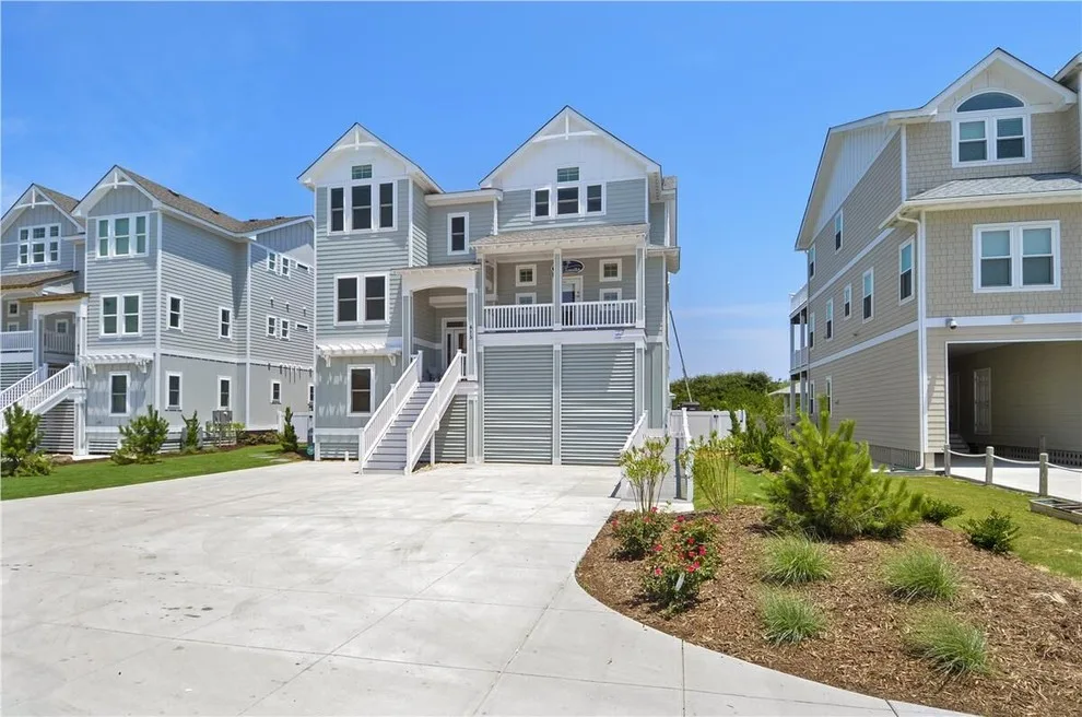 Corolla Oceanfront Coastal LunaSEA by SAGA Realty & Construction - Photo 26